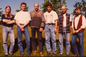 Student group  E1994-05, and Erling Strand
